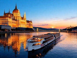 Century-Cruises-Europe-Century-Star-web